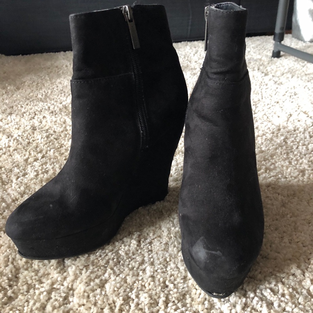 Nine west ankle wedge platform bootie